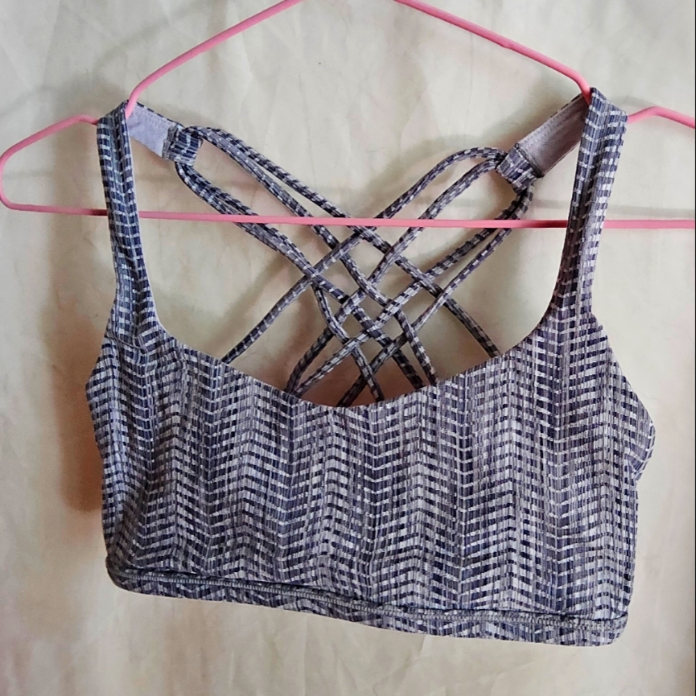 Lululemon Free To Be Bra